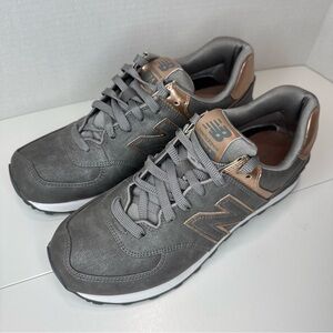 New Balance 574 Women’s Gray and Bronze Sneakers(Mint Condition)